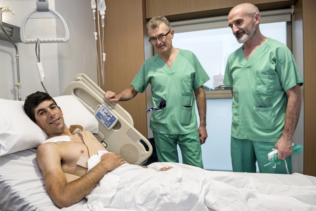 Recuperación del ciclista profesional Nelson Oliveira, del Movistar Team. Clinica San Miguel, Pamplona. 12.04.2018.