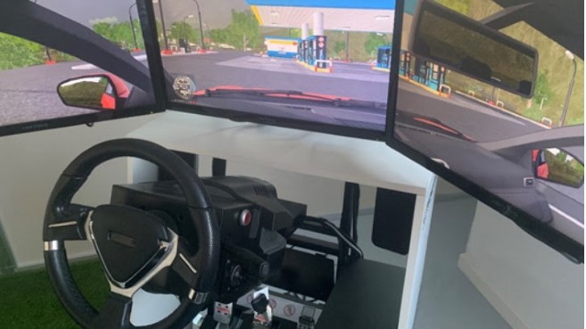 Foto del simulador de conducción de la sede de Pamplona