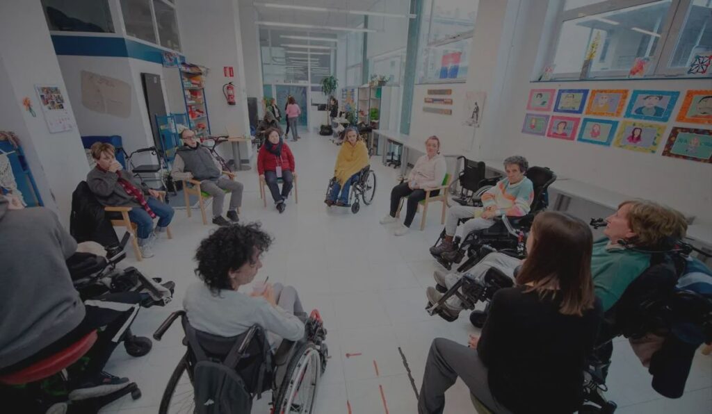 jornada de terapia en la Asociación de Esclerosis Múltiple de Navarra