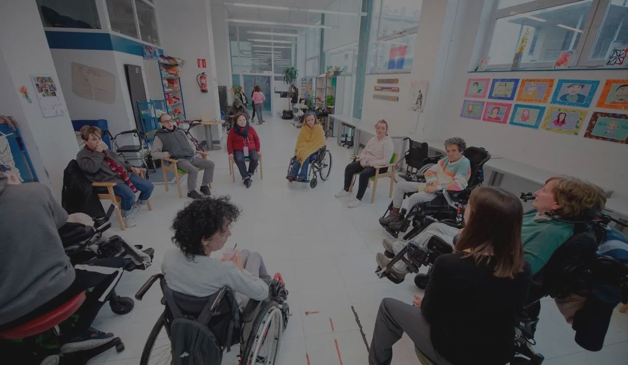 jornada de terapia en la Asociación de Esclerosis Múltiple de Navarra